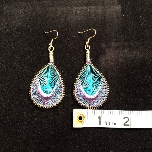 Earrings - Picture 3 of 6